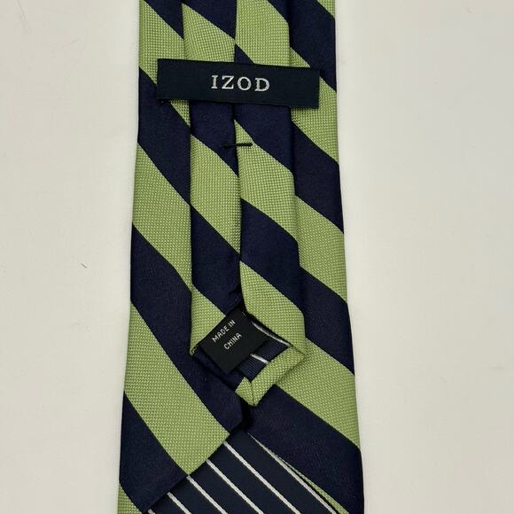 IZOD Silk Necktie Navy Green Repp Stripe Traditional Preppy Academia Classic - Picture 3 of 14